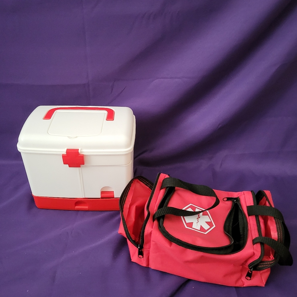 Carootu First Aid Box and Bag Lot of 2